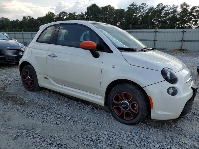 3C3CFFGE7FT581612 - 2015 FIAT 500 ELECTRIC WHITE photo 4