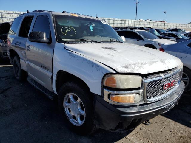 1GKEK63UX5J254287 - 2005 GMC YUKON DENALI SILVER photo 1