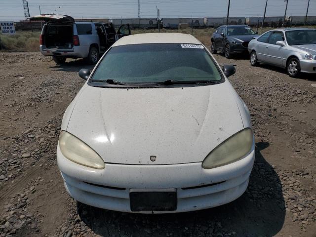 2B3HD46R12H282900 - 2002 DODGE INTREPID SE WHITE photo 5