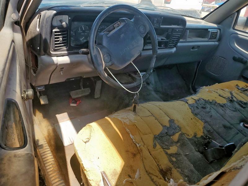 1B7KC26Z2TJ193770 - 1996 DODGE RAM 2500 BLACK photo 8