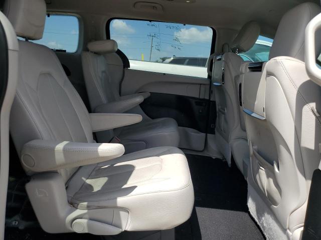 2C4RC1EG4JR182500 - 2018 CHRYSLER PACIFICA TOURING L PLUS BLACK photo 11