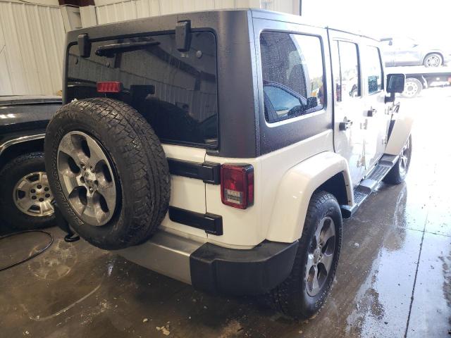 1C4BJWEG4JL908059 - 2018 JEEP WRANGLER U SAHARA WHITE photo 4