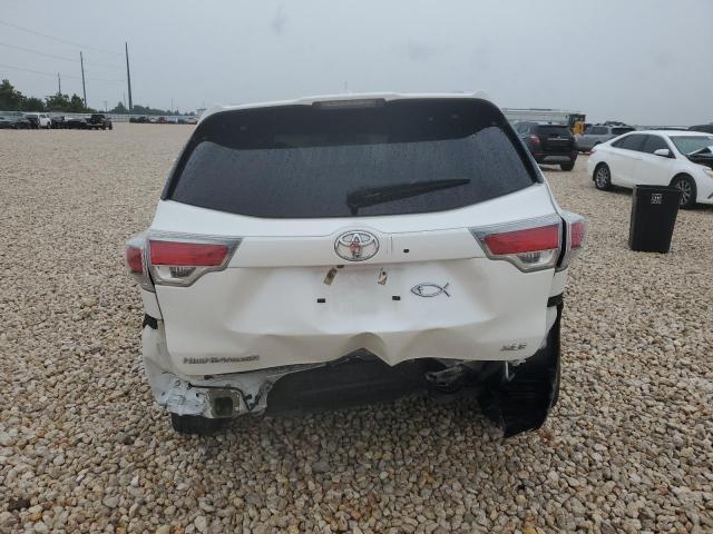 5TDKKRFH9GS167534 - 2016 TOYOTA HIGHLANDER XLE WHITE photo 6