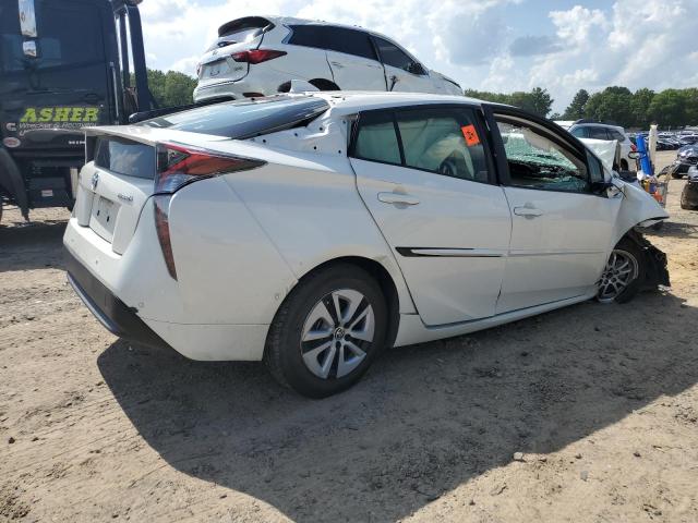 JTDKARFU7J3063942 - 2018 TOYOTA PRIUS WHITE photo 3