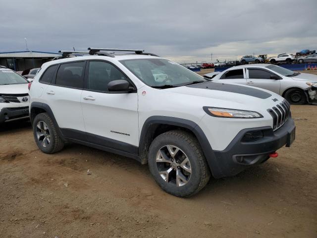 1C4PJMBS2HW546793 - 2017 JEEP CHEROKEE TRAILHAWK WHITE photo 4