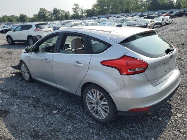 1FADP3N20GL286018 - 2016 FORD FOCUS TITANIUM SILVER photo 2