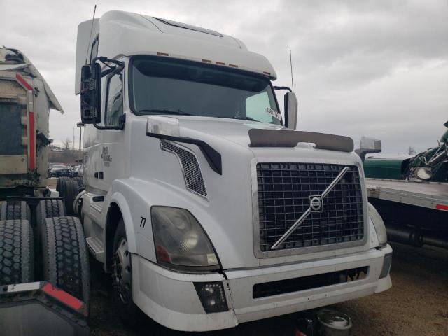 2013 VOLVO VN VNL, null