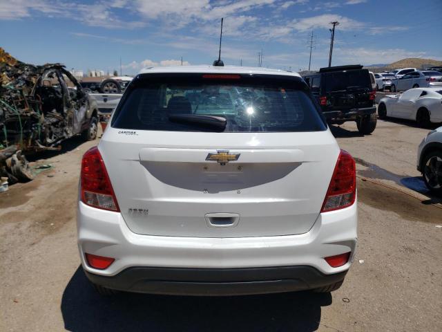 KL7CJKSB5JB602920 - 2018 CHEVROLET TRAX LS WHITE photo 6