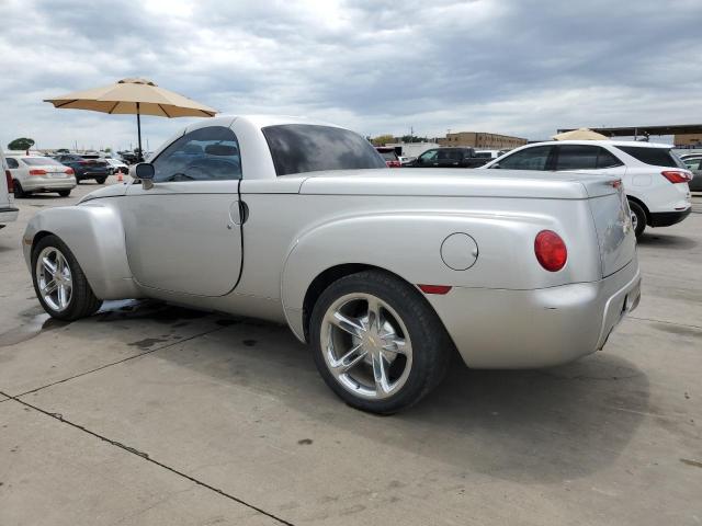 1GCES14H75B114899 - 2005 CHEVROLET SSR 银色 照片 2