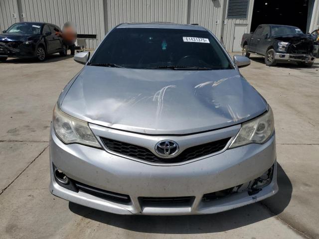4T1BF1FK9CU027759 - 2012 TOYOTA CAMRY BASE SILVER photo 5