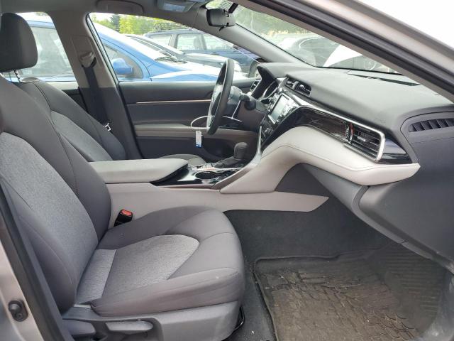 4T1C31AK7LU019406 - 2020 TOYOTA CAMRY LE SILVER photo 7