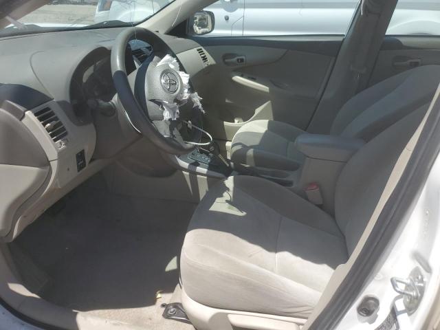 2T1BU40E19C170015 - 2009 TOYOTA COROLLA BASE Biały zdjęcie 7
