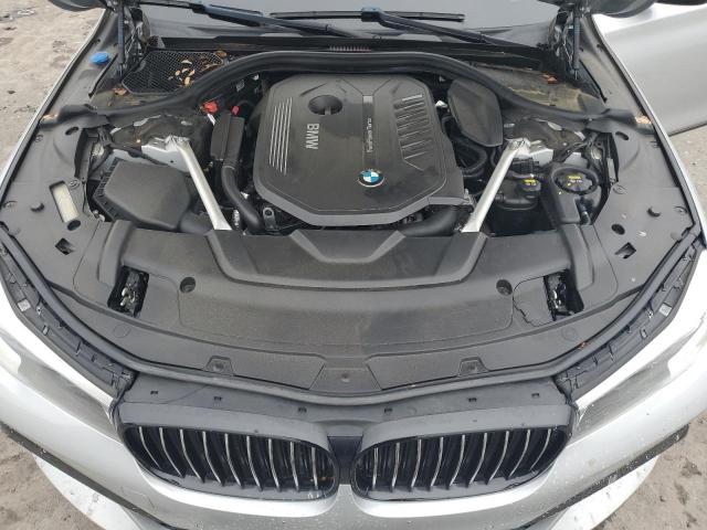 WBA7E2C51KB217984 - 2019 BMW 740 I SILVER photo 11