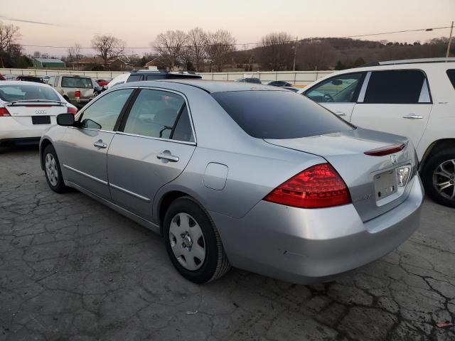 1HGCM56416A077201 - 2006 HONDA ACCORD LX SILVER photo 2