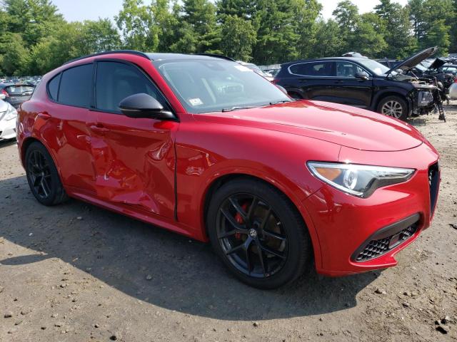 ZASPAKBN2M7D01647 - 2021 ALFA ROMEO STELVIO TI RED photo 4