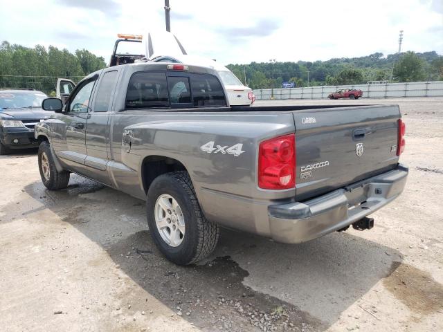 1D7HW52N26S715596 - 2006 DODGE DAKOTA LARAMIE GRAY photo 2