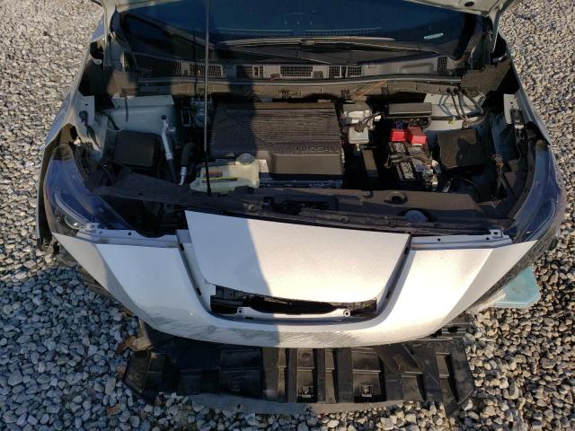 1N4AZ1BV3MC552479 - 2021 NISSAN LEAF S SILVER photo 11