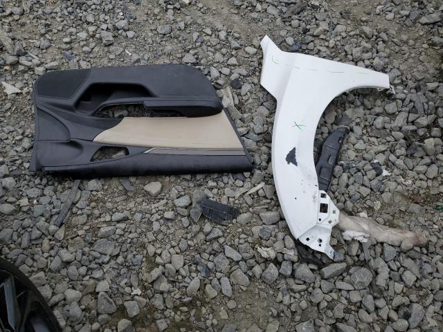 SHHFK7H97HU416848 - 2017 HONDA CIVIC SPORT TOURING WHITE photo 12