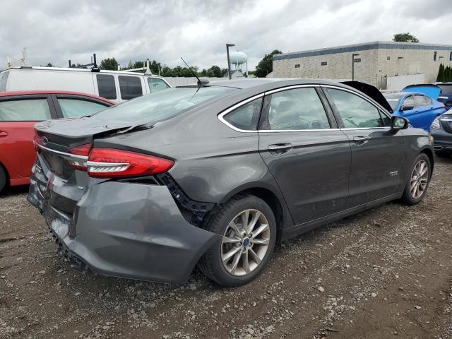 3FA6P0PUXJR216217 - 2018 FORD FUSION SE PHEV GRAY photo 3