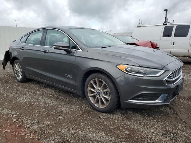 3FA6P0PUXJR216217 - 2018 FORD FUSION SE PHEV GRAY photo 4