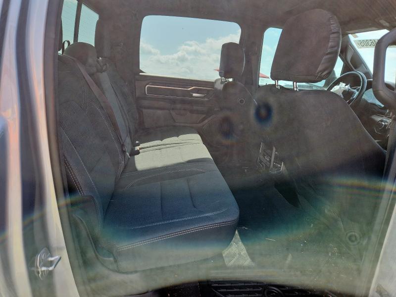 1C6SRFFTXMN637402 - 2021 RAM 1500 BIG HORN/LONE STAR SILVER photo 11