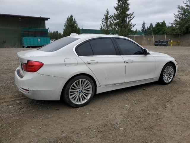 WBA3A5C53DF359163 - 2013 BMW 328 I WHITE photo 3