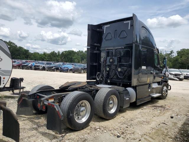 3AKJGLD60FSGJ8779 - 2015 FREIGHTLINER CASCADIA 1 BLACK photo 4