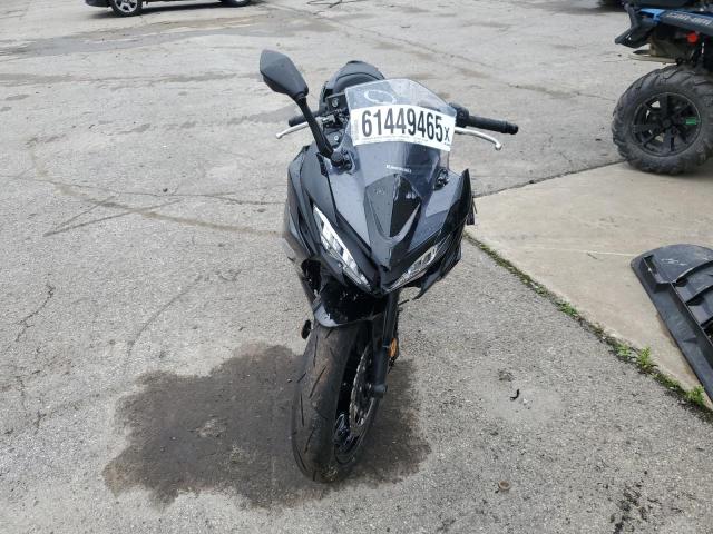 ML5EXER1XSDAE3923 - 2025 KAWASAKI EX650 R BLACK photo 2