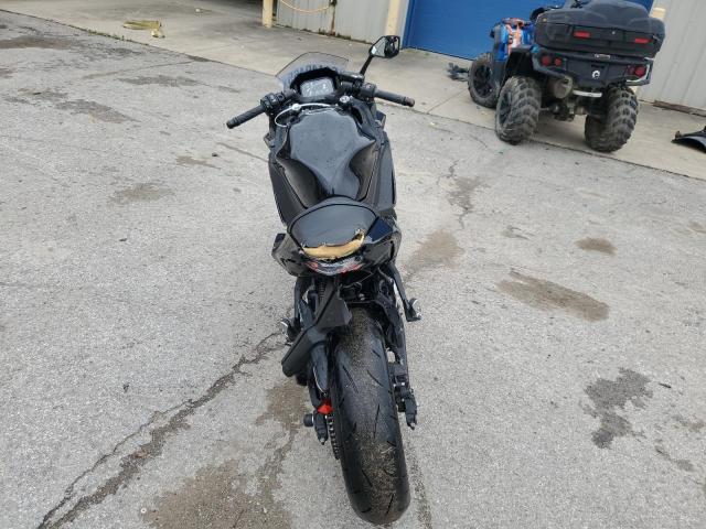 ML5EXER1XSDAE3923 - 2025 KAWASAKI EX650 R BLACK photo 4