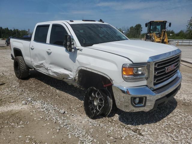 1GT12SEG8HF194169 - 2017 GMC SIERRA K2500 SLE WHITE photo 4