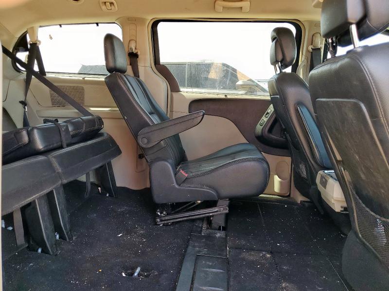 2A4RR8DG1BR645522 - 2011 CHRYSLER TOWN & COU TOURING L BLACK photo 11