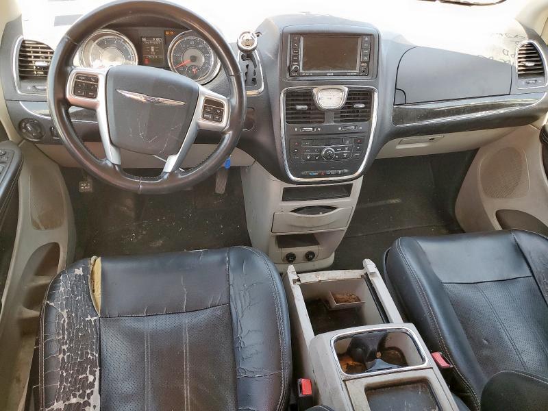 2A4RR8DG1BR645522 - 2011 CHRYSLER TOWN & COU TOURING L BLACK photo 8