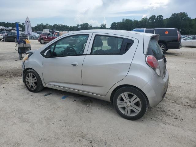KL8CD6S92EC519663 - 2014 CHEVROLET SPARK 1LT SILVER photo 2