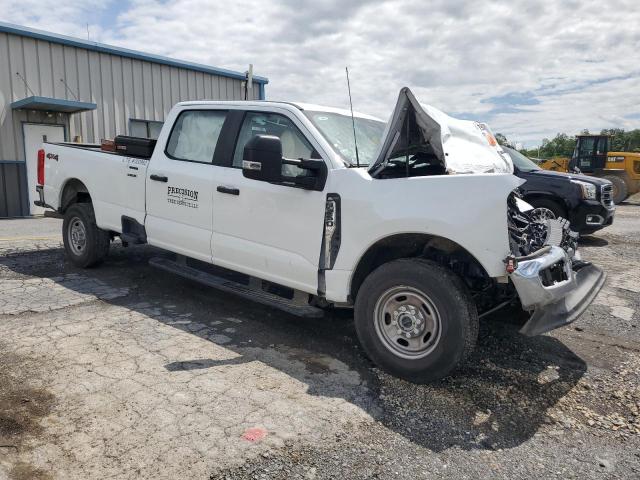 1FT7W2BA6REF10822 - 2024 FORD F250 SUPER DUTY თეთრი ფოტო 4