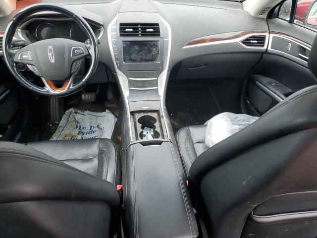 3LN6L2JK7GR623876 - 2016 LINCOLN MKZ RED photo 8