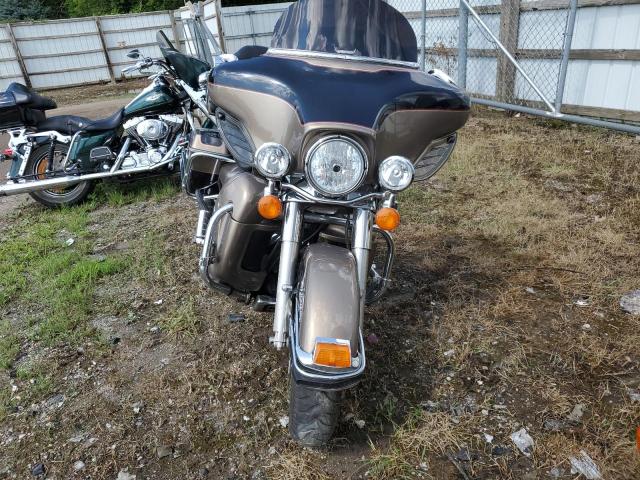 1HD1FCW155Y628311 - 2005 HARLEY-DAVIDSON FLHTCUI Қоңыр фото 2