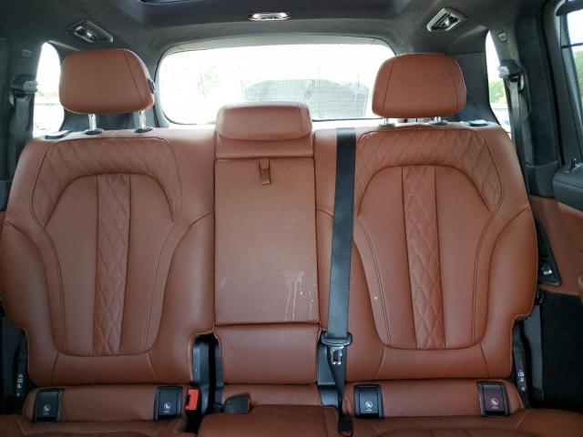 5UX23EM07P9P90263 - 2023 BMW X7 XDRIVE40I GRAY photo 10