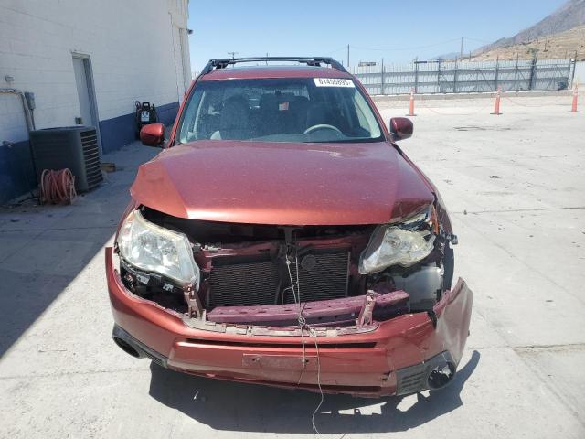 JF2SHADC0BH712025 - 2011 SUBARU FORESTER 2.5X PREMIUM RED photo 5