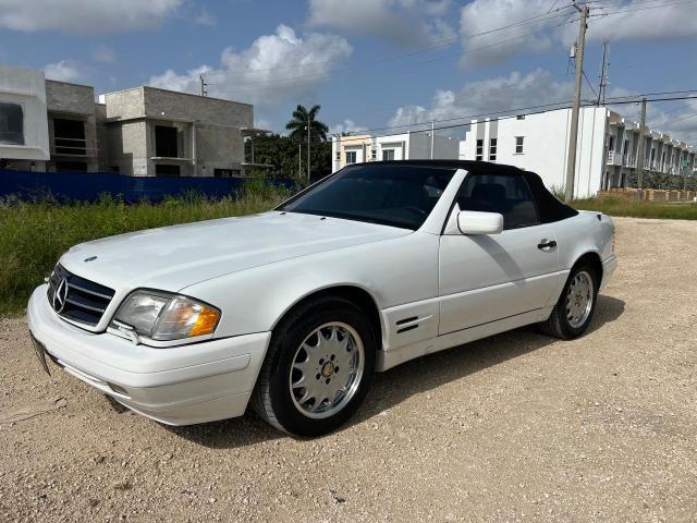 WDBFA67F2WF168361 - 1998 MERCEDES-BENZ SL 500 WHITE photo 2