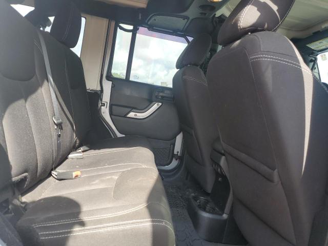 1C4BJWEGXFL578645 - 2015 JEEP WRANGLER U SAHARA SILVER photo 10