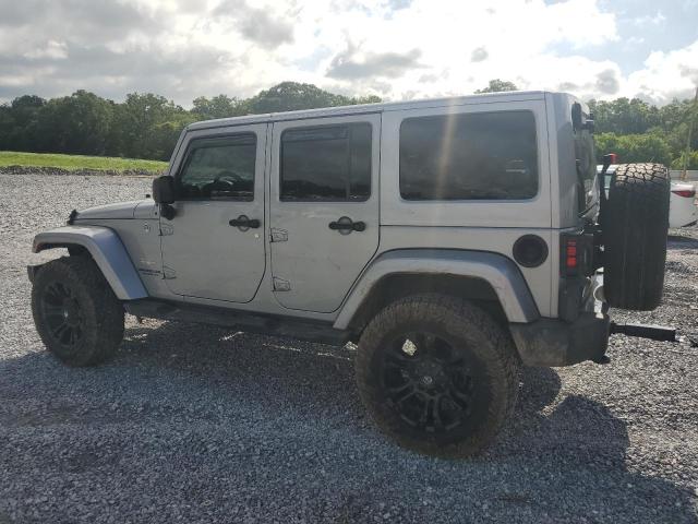 1C4BJWEGXFL578645 - 2015 JEEP WRANGLER U SAHARA SILVER photo 2