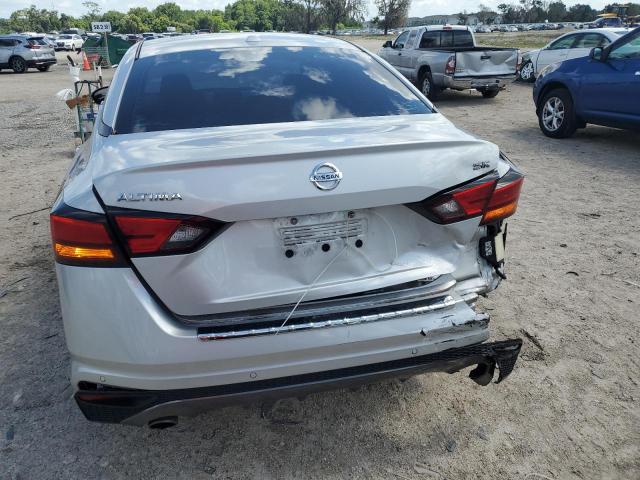 1N4BL4CV2MN338352 - 2021 NISSAN ALTIMA SR SILVER photo 6