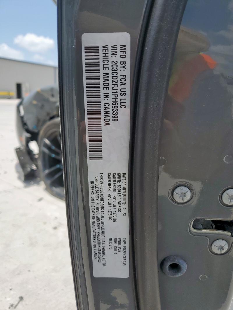 2C3CDZFJ1PH693399 - 2023 DODGE CHALLENGER R/T SCAT PACK GRAY photo 12