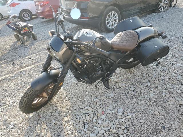 MLHPC5615P5600736 - 2023 HONDA CMX500 BLACK photo 2