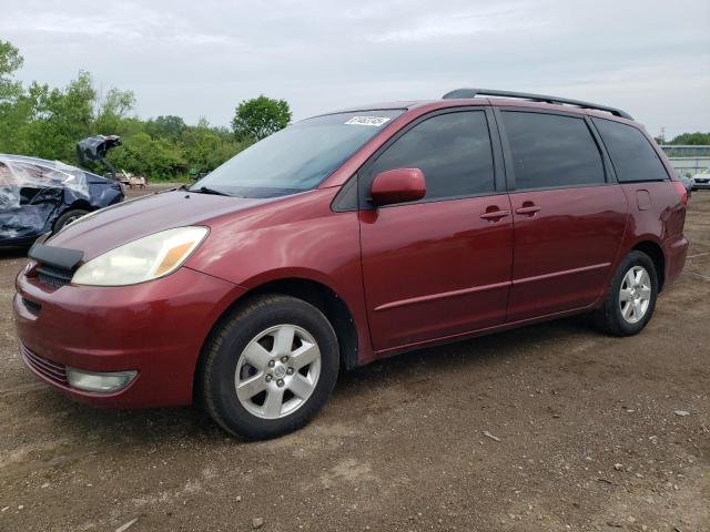 2004 TOYOTA SIENNA XLE, null