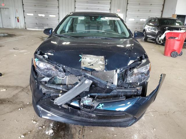 2T1BURHEXKC210955 - 2019 TOYOTA COROLLA L BLUE photo 5