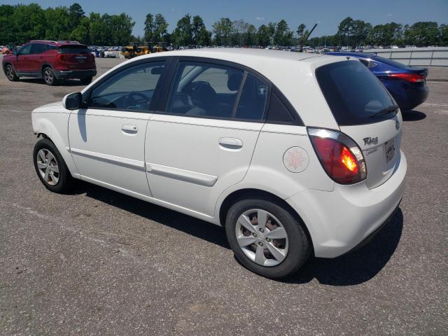 KNADH5A32A6646068 - 2010 KIA RIO LX WHITE photo 2