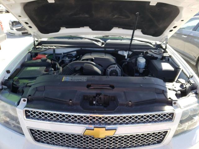 1GNUCHE02AR173264 - 2010 CHEVROLET SUBURBAN C1500  LS WHITE photo 7