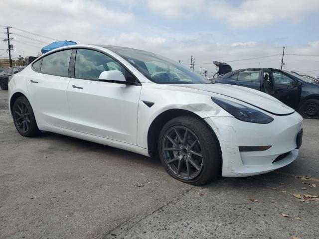 5YJ3E1EA7PF548479 - 2023 TESLA MODEL 3 თეთრი ფოტო 4