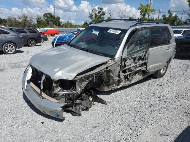 2004 TOYOTA HIGHLANDER, 